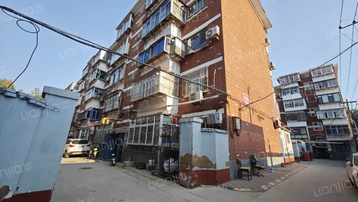 农业农村局宿舍外景图