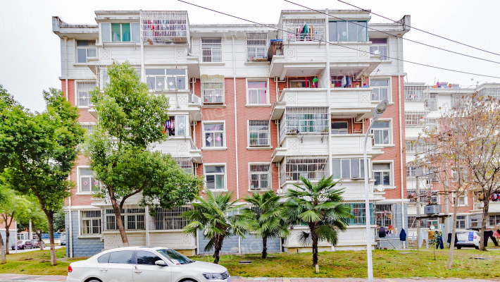 滨水湾小区外景图