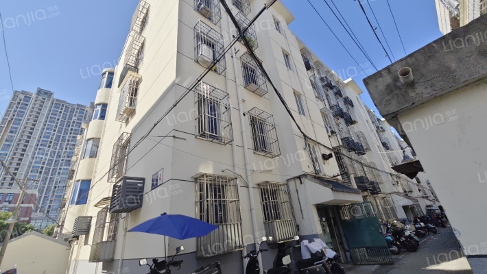 内马路8号外景图