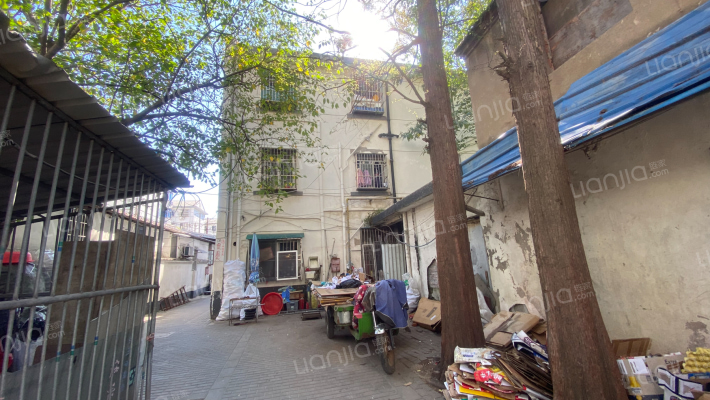 劳动路53号外景图