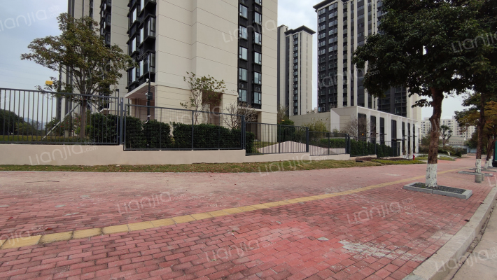 华侨城云麓台二期外景图