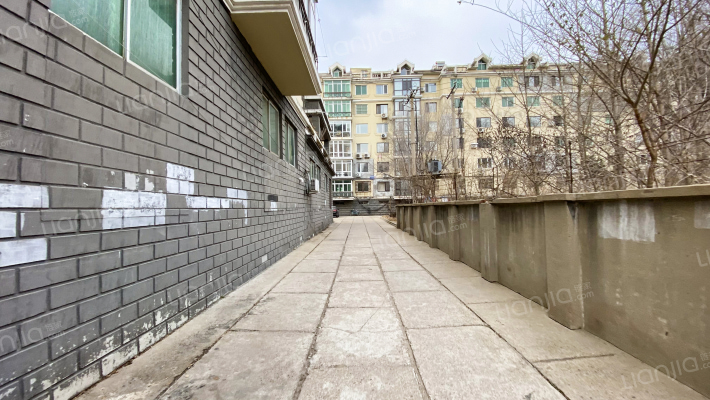 集萃花园外景图