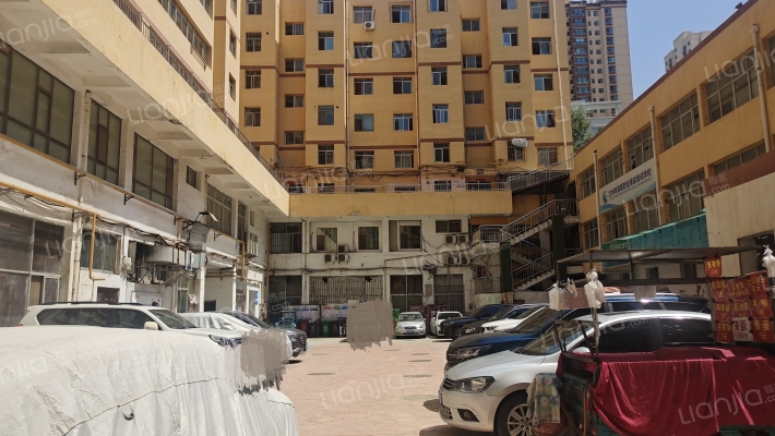 农机小区外景图