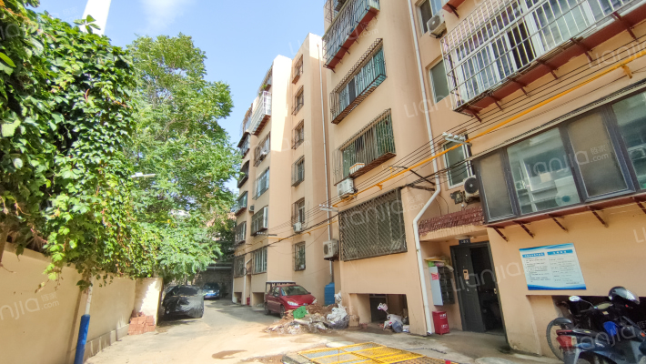 英雄山路84-5号外景图