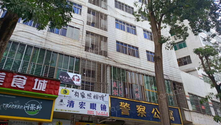 警察公寓外景图