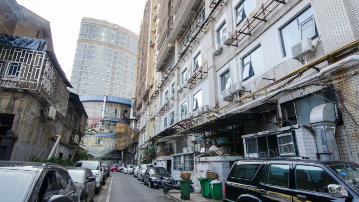 华侨国际外景图