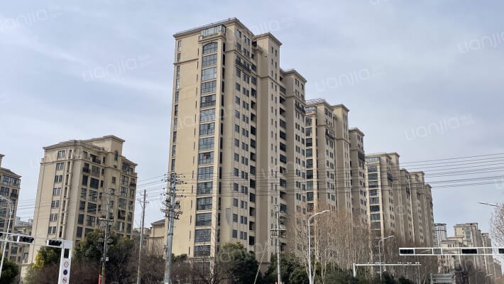 同昇玫瑰庄园东区外景图