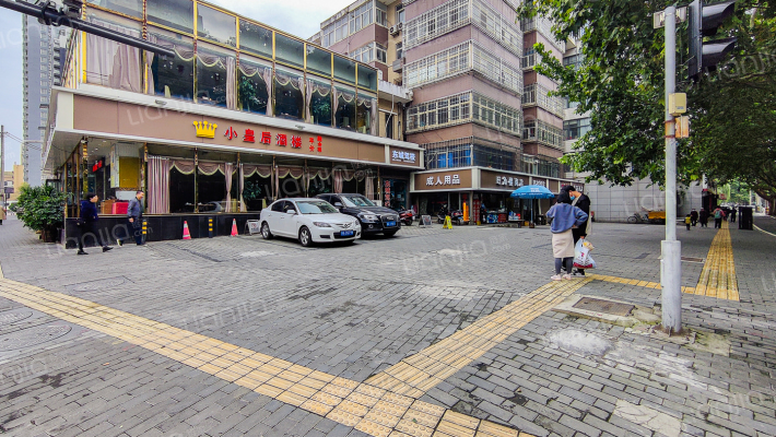 饮食公司家属院外景图
