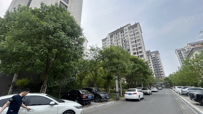 荷塘悦色外景图