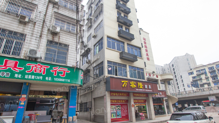 站前路118号外景图