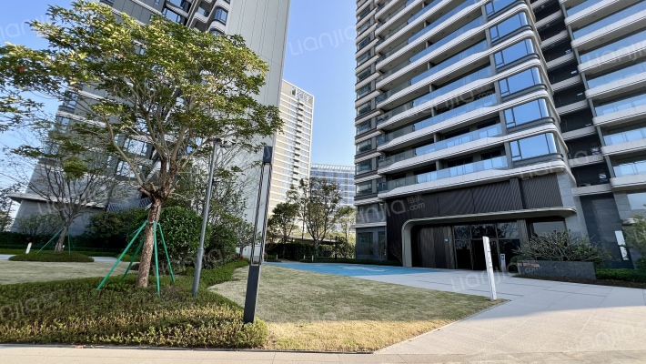 中建玖玥湾外景图