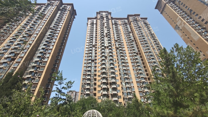 赵都新城绿和园外景图