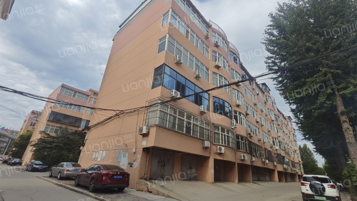 环保宿舍小区外景图