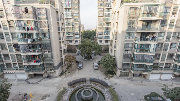 临浦景泰公寓外景图