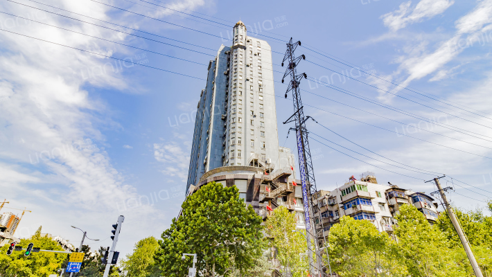 中银大厦外景图