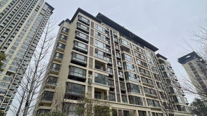 滨江御府外景图