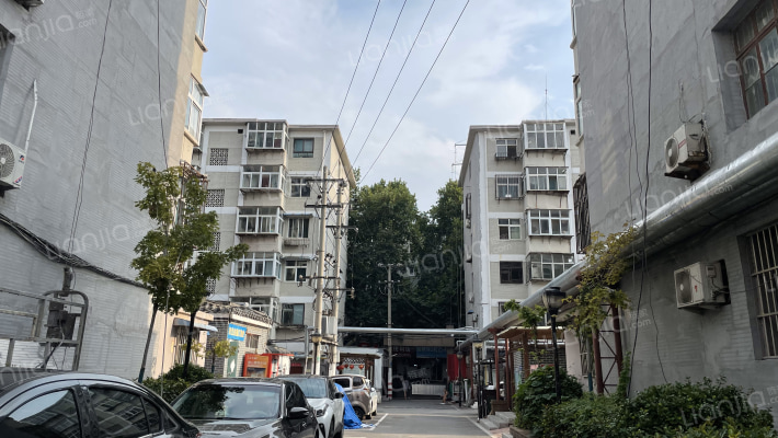 常青巷4号院外景图