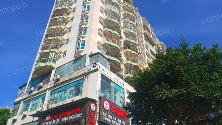 光辉电影大厦外景图