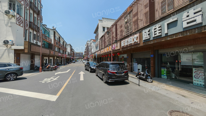 堰桥街道堰桥中路外景图