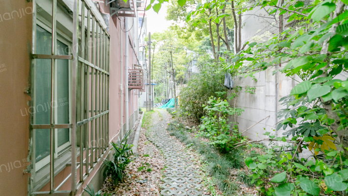 虹延小区外景图