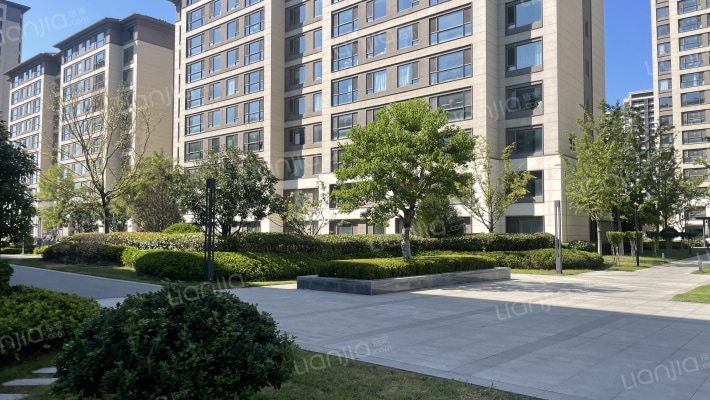 融创北岸壹號外景图