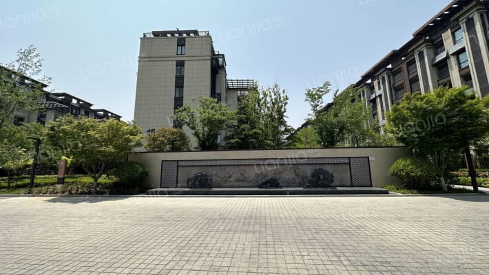 龙湖西府原著外景图