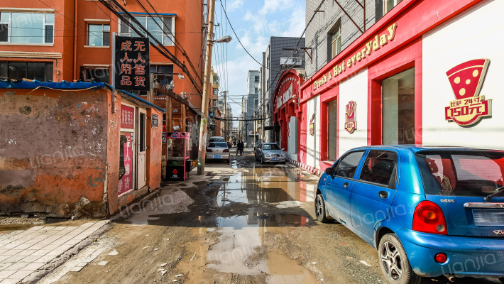 送变电宿舍外景图