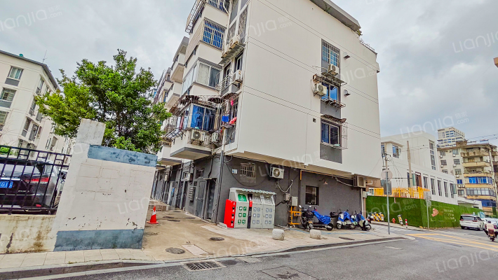 砖桥街167号外景图