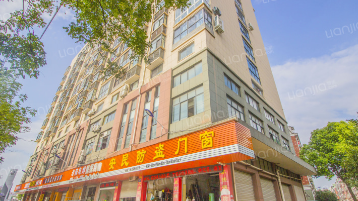 天钲铭座外景图