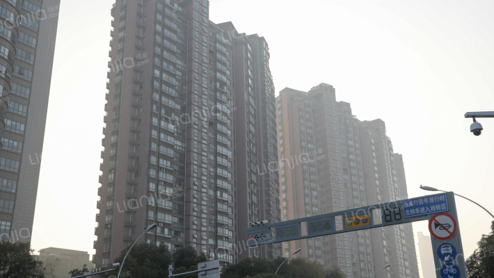 东方曼哈顿外景图