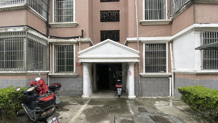 龙腾静馨山莊外景图