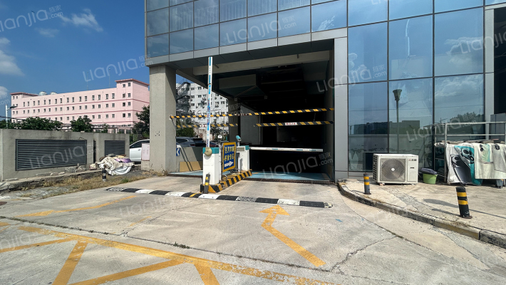 苏宁尊悦大厦外景图