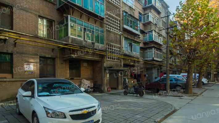 西安焦化老南区小区外景图