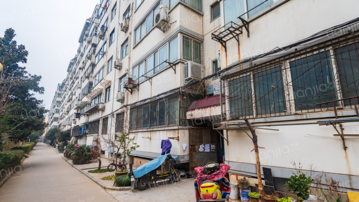 桐柏南路99号院外景图