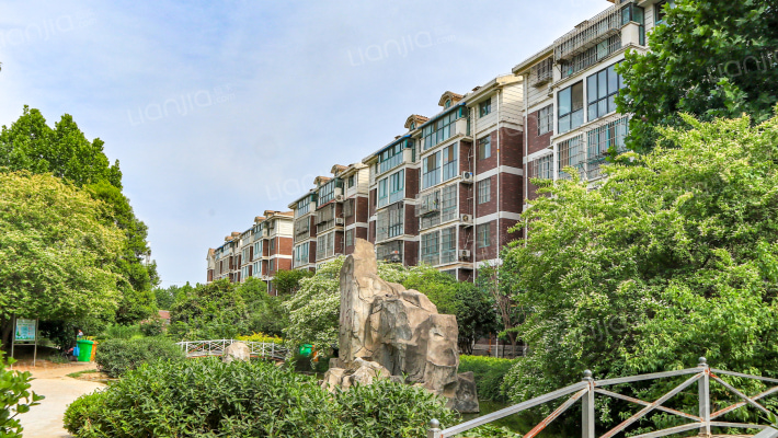 御翠园C区外景图