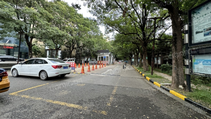 康居小区D区外景图