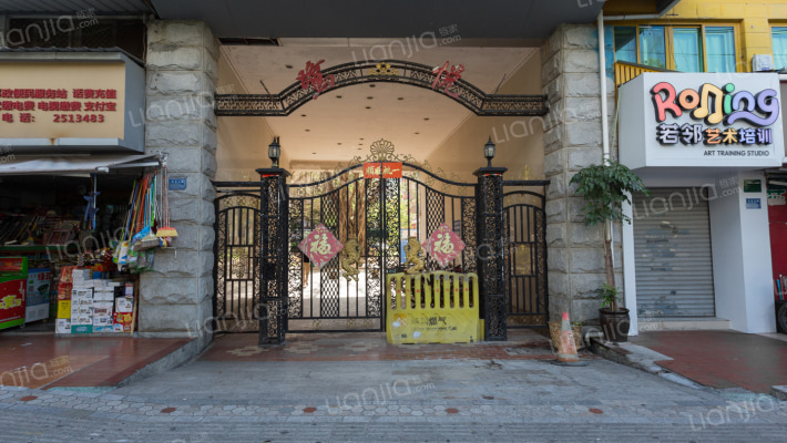 鹭悦小区外景图