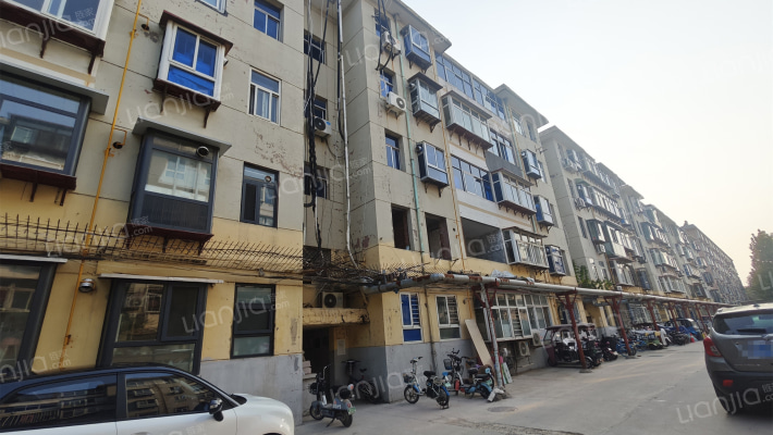 长兴街6号院外景图