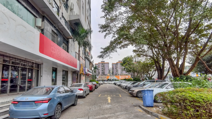 深发展大厦外景图