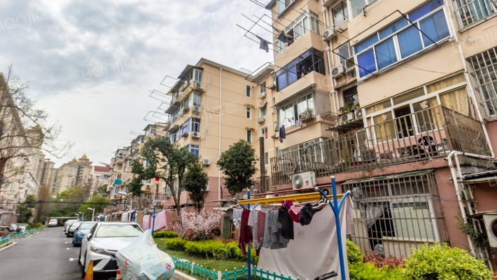 虹桥小区外景图