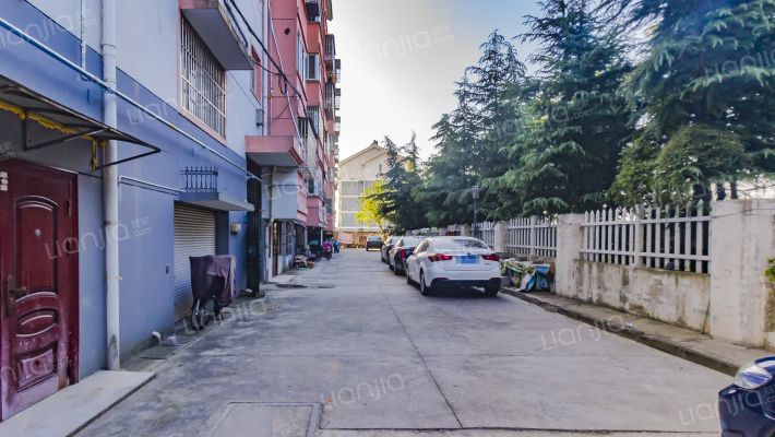 森林一村外景图