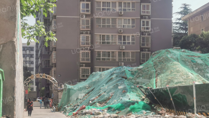 明德庭院外景图