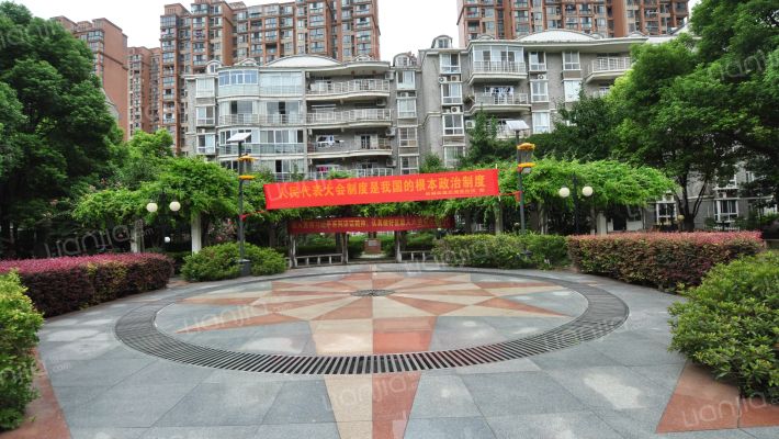 后湖华庭外景图