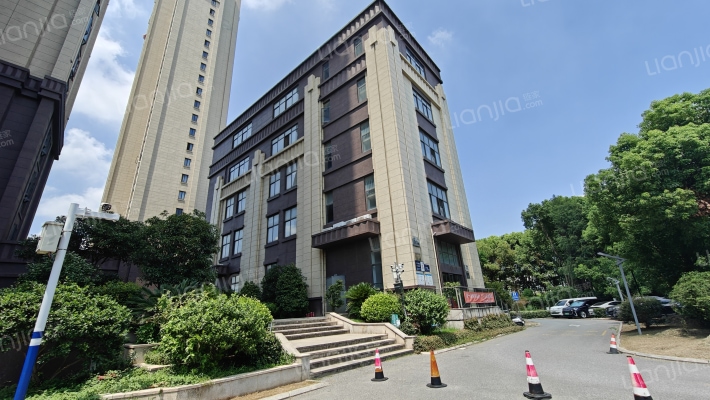 壹品嘉园外景图