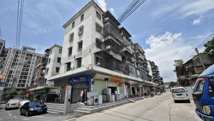 新城小区外景图