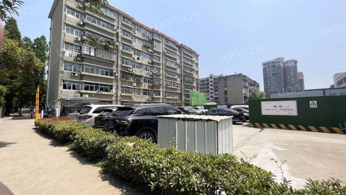 警校家属院外景图