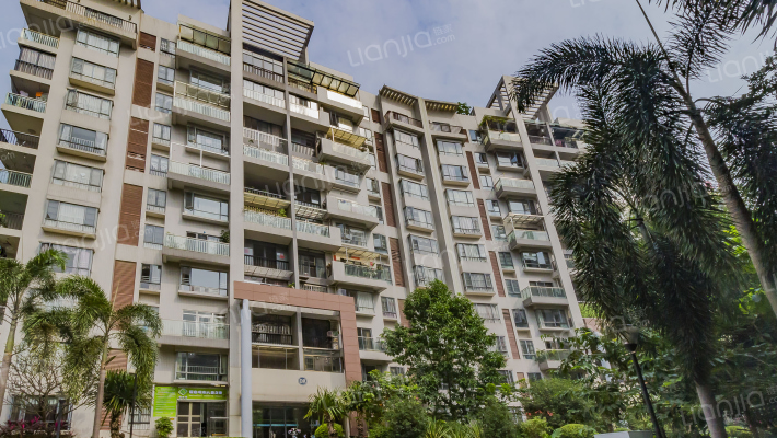 半岛豪庭外景图