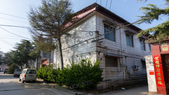 铁南新村外景图