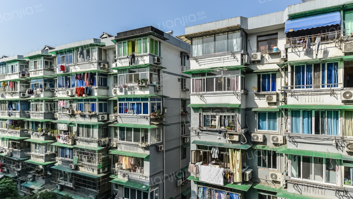 百岁坊巷外景图