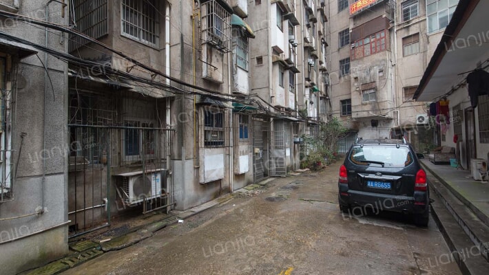 区工商局宿舍外景图